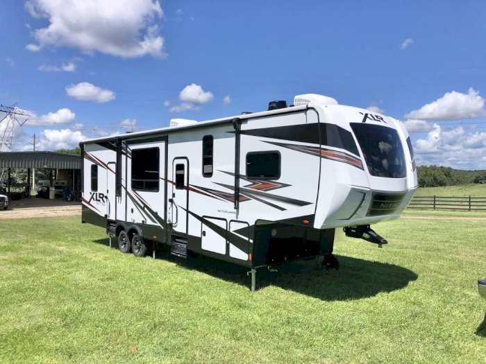 Casa rodante rv 2021 Forest River xlr nitro en venta - Gainesville, GA -  Casas moviles - Trailas