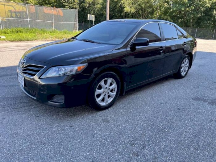 Clean working toyota camry